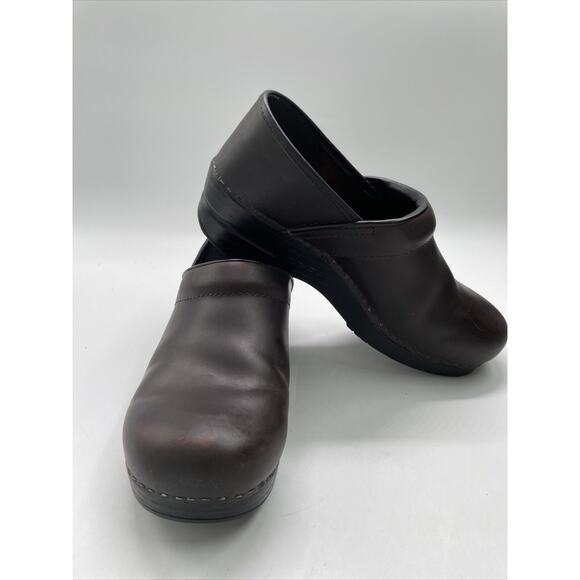 Dansko Shoes Womens 40 XP Clogs Slip On Wedge 208780202 Brown Leather Comfort - Picture 1 of 10